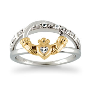 “Forever Yours” Claddagh Ring